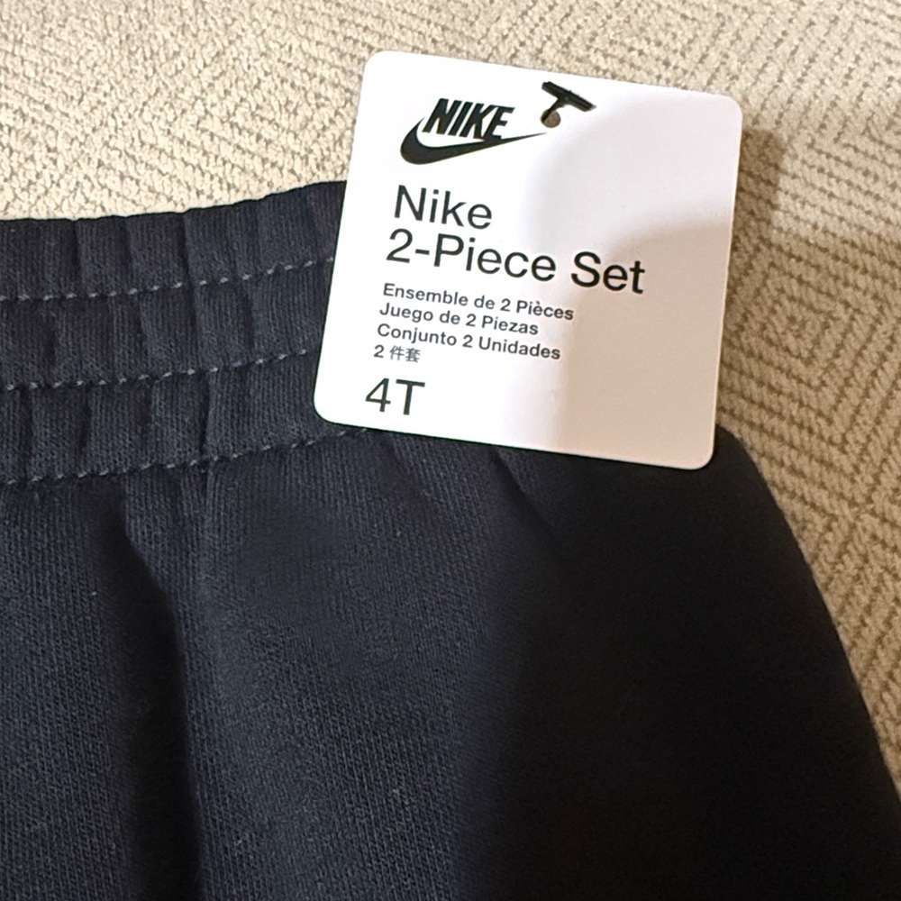 Nike Black Zip-Up Hoodie - Picture 4 of 6